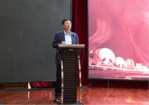 會(huì)長(zhǎng)講話 會(huì)長(zhǎng)講話